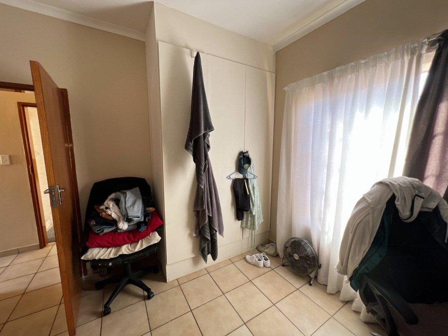 To Let 2 Bedroom Property for Rent in Die Bult North West